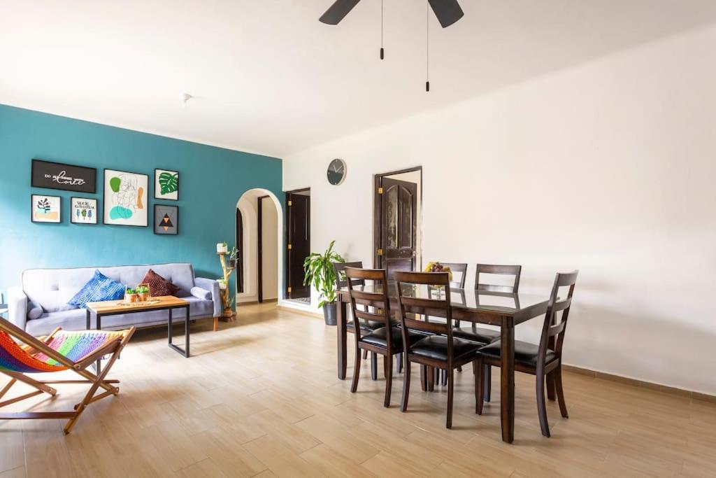 Apartamento 3 Bedroom In Quiet Residential Area *